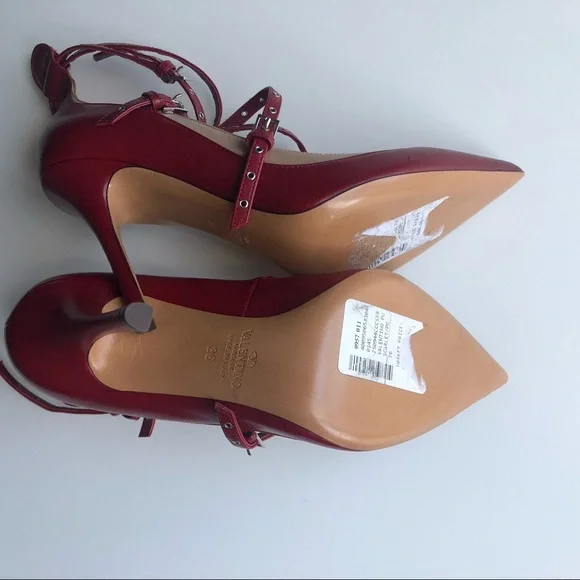 Valentino Garavani love latch pumps